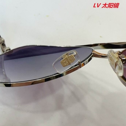 L...V... Sunglasses AAAA 10865