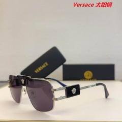 V.e.r.s.a.c.e. Sunglasses AAAA 11114