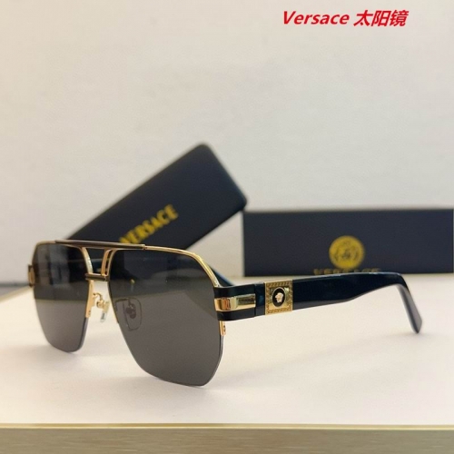 V.e.r.s.a.c.e. Sunglasses AAAA 10903