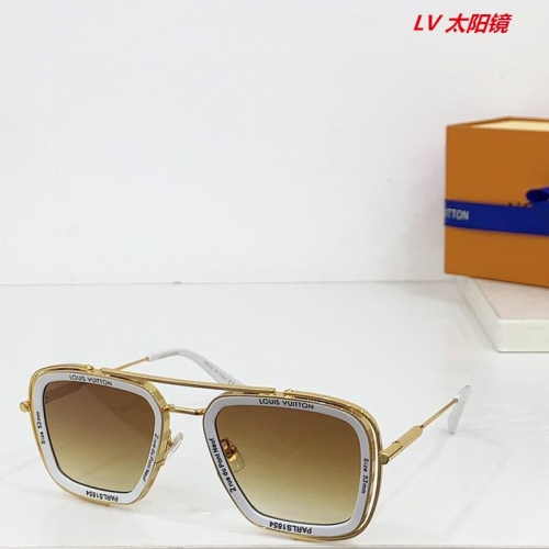 L...V... Sunglasses AAAA 11200