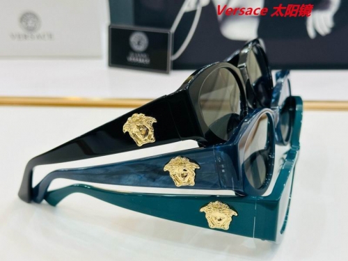 V.e.r.s.a.c.e. Sunglasses AAAA 10326