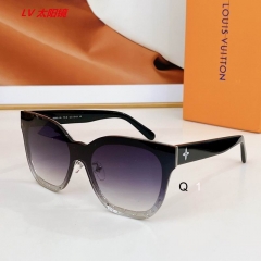 L...V... Sunglasses AAAA 12381