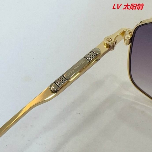 L...V... Sunglasses AAAA 10856