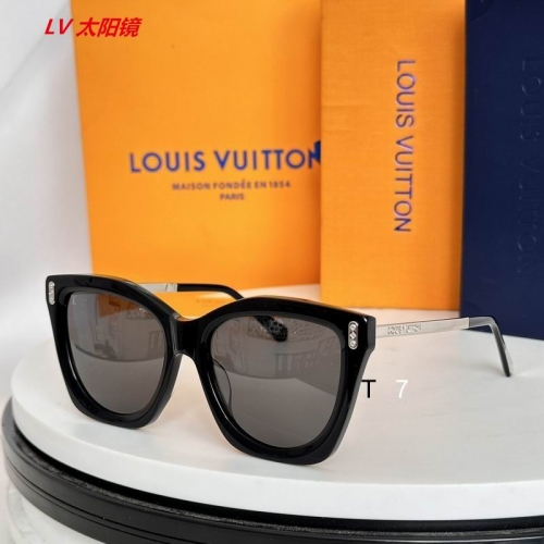 L...V... Sunglasses AAAA 10422