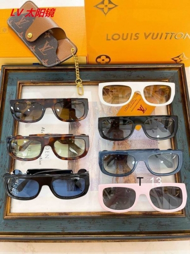 L...V... Sunglasses AAAA 12321