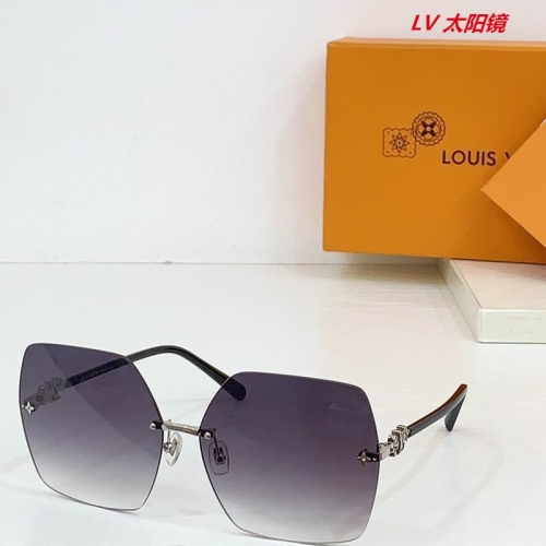 L...V... Sunglasses AAAA 11092