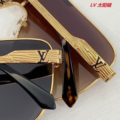 L...V... Sunglasses AAAA 11643