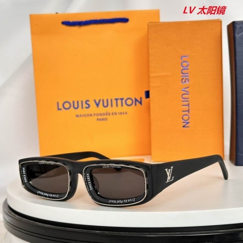 L...V... Sunglasses AAAA 11820