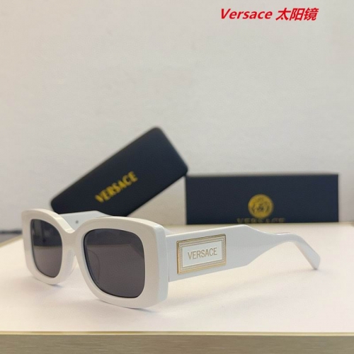 V.e.r.s.a.c.e. Sunglasses AAAA 10898