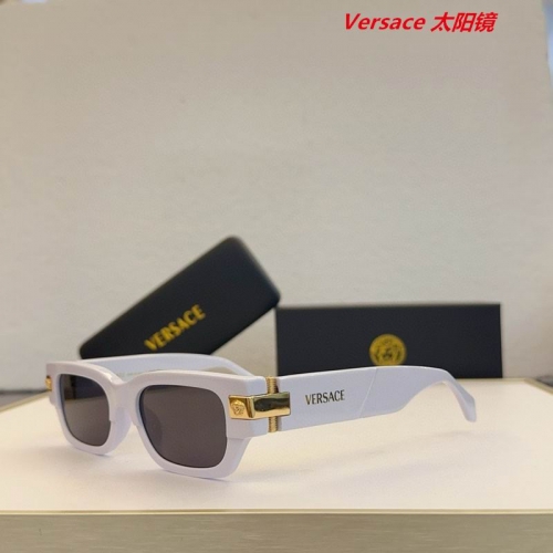 V.e.r.s.a.c.e. Sunglasses AAAA 10928