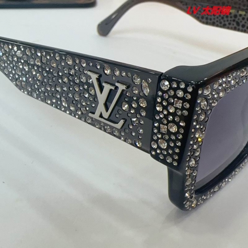 L...V... Sunglasses AAAA 11760