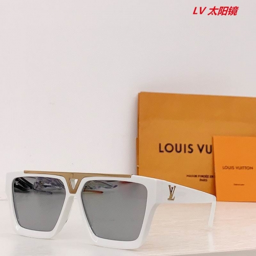 L...V... Sunglasses AAAA 11110