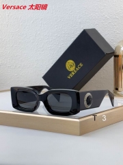 V.e.r.s.a.c.e. Sunglasses AAAA 11419
