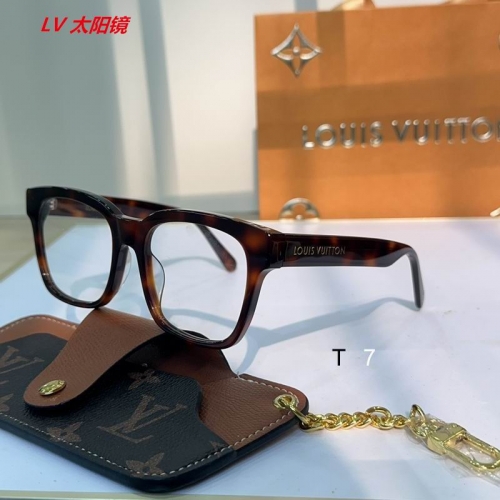 L...V... Sunglasses AAAA 12165