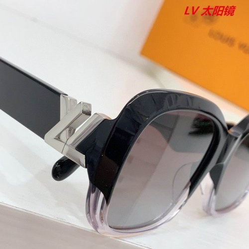 L...V... Sunglasses AAAA 10786