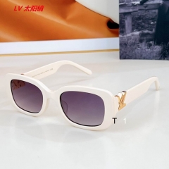 L...V... Sunglasses AAAA 12230