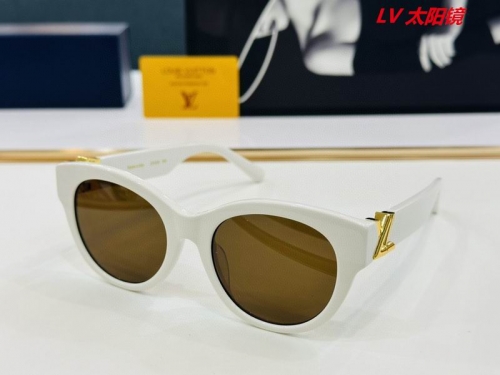 L...V... Sunglasses AAAA 11578