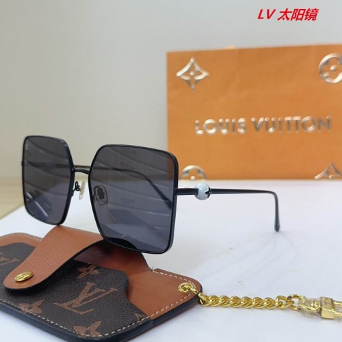 L...V... Sunglasses AAAA 11740