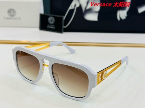 V.e.r.s.a.c.e. Sunglasses AAAA 10300