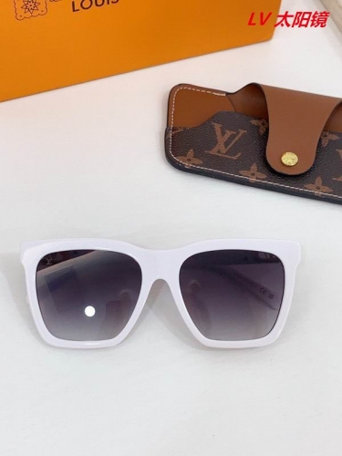 L...V... Sunglasses AAAA 11370