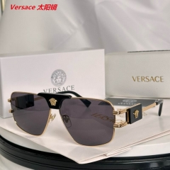 V.e.r.s.a.c.e. Sunglasses AAAA 11513