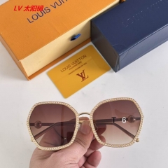 L...V... Sunglasses AAAA 12306