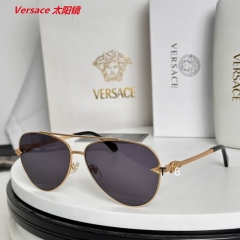 V.e.r.s.a.c.e. Sunglasses AAAA 11491
