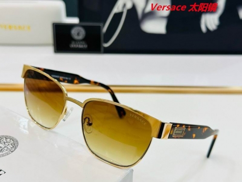 V.e.r.s.a.c.e. Sunglasses AAAA 10086