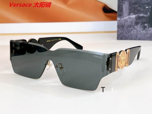 V.e.r.s.a.c.e. Sunglasses AAAA 11244