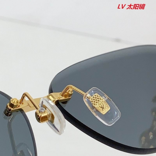 L...V... Sunglasses AAAA 11148