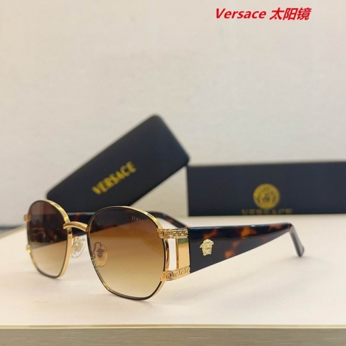 V.e.r.s.a.c.e. Sunglasses AAAA 10972