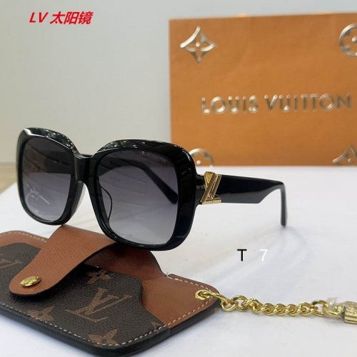 L...V... Sunglasses AAAA 12161