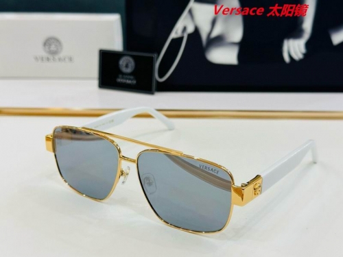 V.e.r.s.a.c.e. Sunglasses AAAA 10291