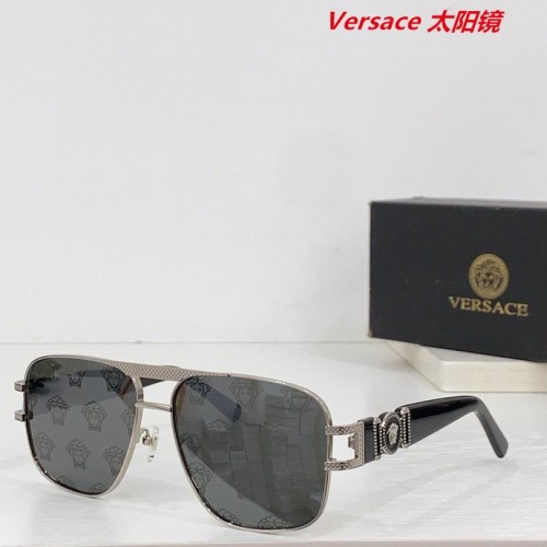 V.e.r.s.a.c.e. Sunglasses AAAA 11016