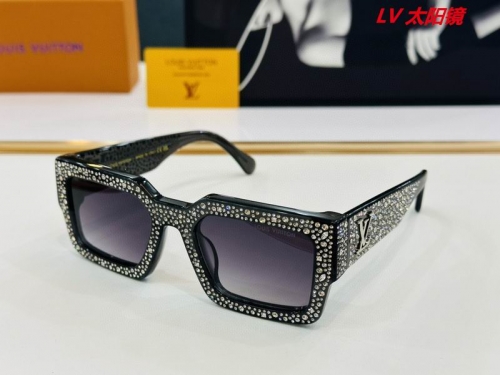 L...V... Sunglasses AAAA 11555