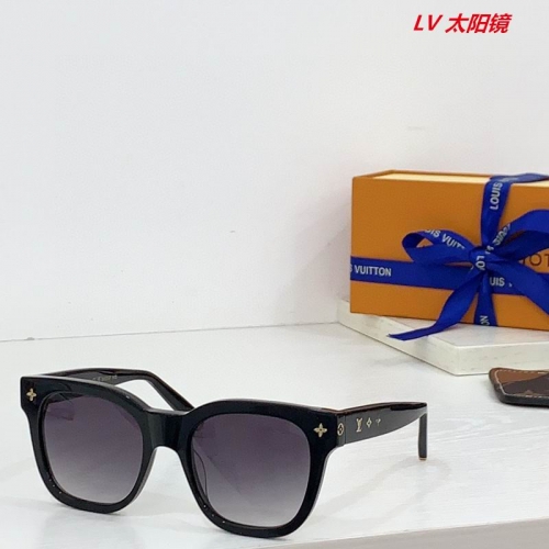 L...V... Sunglasses AAAA 11006