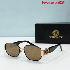 V.e.r.s.a.c.e. Sunglasses AAAA 10103