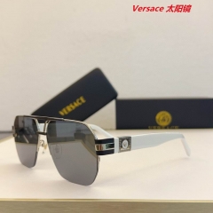 V.e.r.s.a.c.e. Sunglasses AAAA 10908