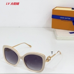 L...V... Sunglasses AAAA 12418