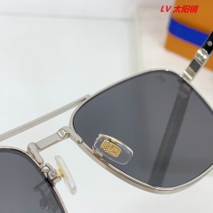 L...V... Sunglasses AAAA 11795