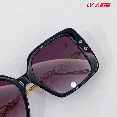 L...V... Sunglasses AAAA 10707