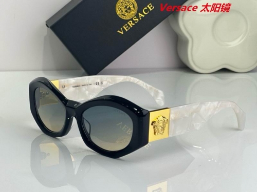 V.e.r.s.a.c.e. Sunglasses AAAA 10485