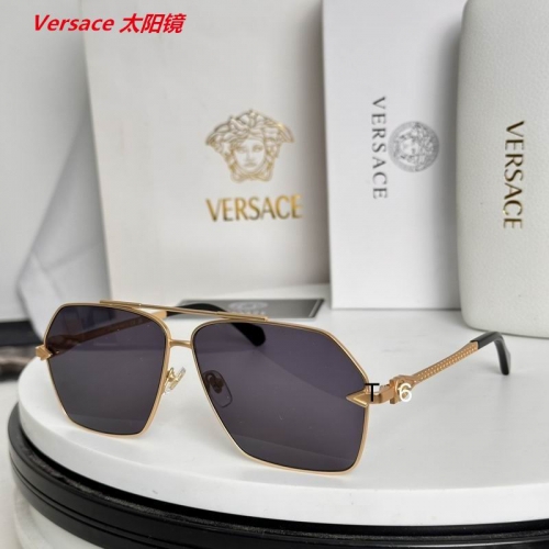 V.e.r.s.a.c.e. Sunglasses AAAA 11484