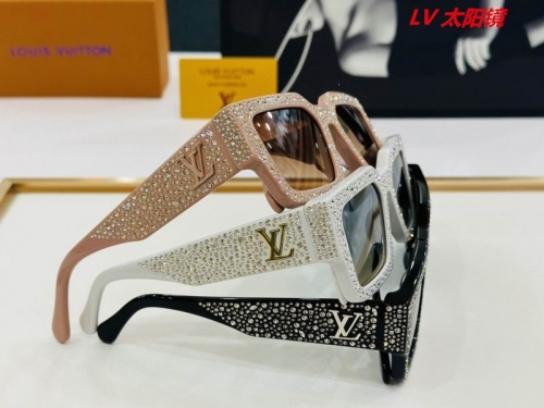 L...V... Sunglasses AAAA 11561