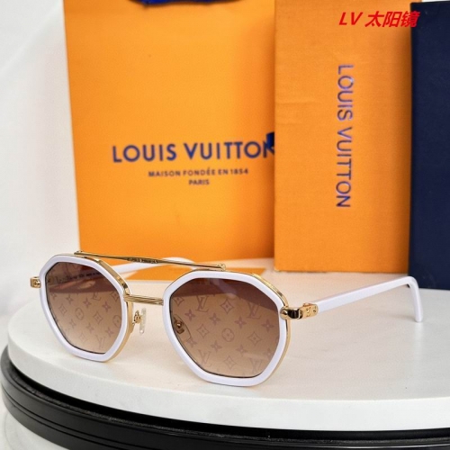 L...V... Sunglasses AAAA 11858