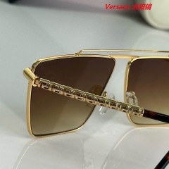 V.e.r.s.a.c.e. Sunglasses AAAA 10526