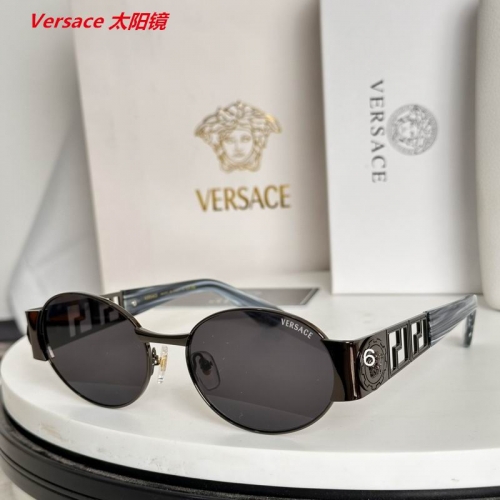 V.e.r.s.a.c.e. Sunglasses AAAA 11456