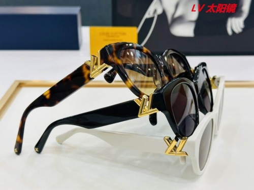 L...V... Sunglasses AAAA 11580