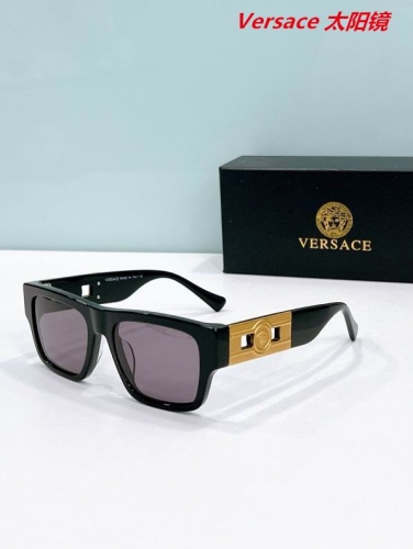 V.e.r.s.a.c.e. Sunglasses AAAA 10722