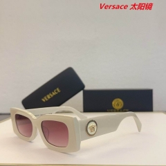 V.e.r.s.a.c.e. Sunglasses AAAA 11137